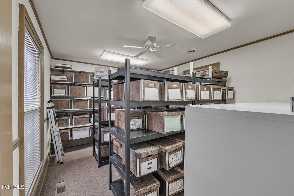 Photo #44: 158 Vly Street