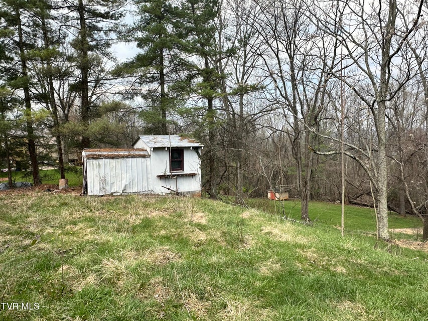 Photo #33: 4624 Woodcliff Drive