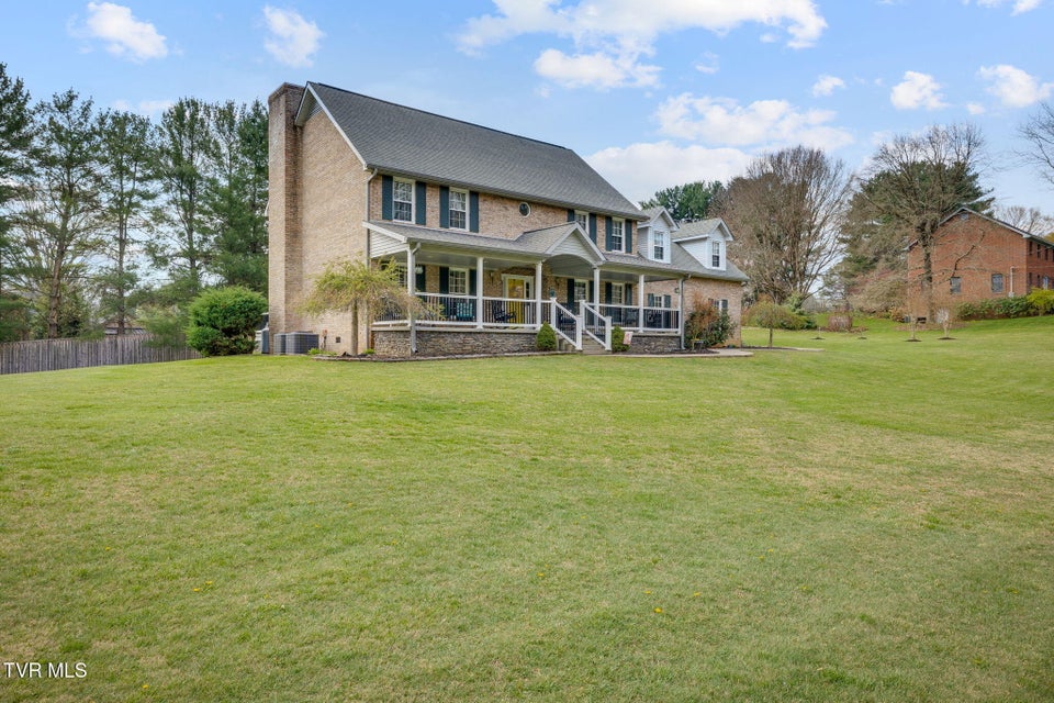 Photo #4: 507 Wakefield Court