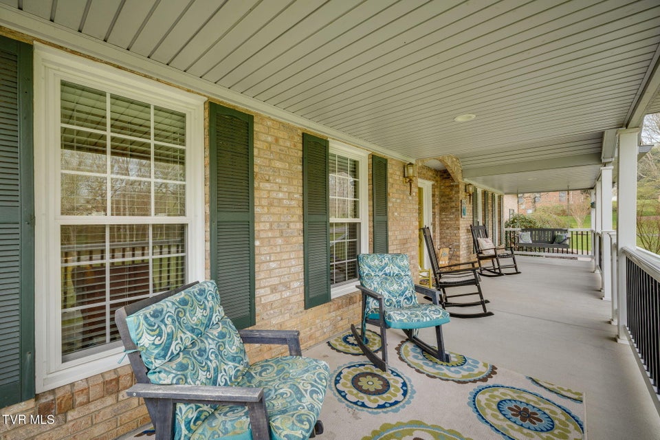 Photo #5: 507 Wakefield Court