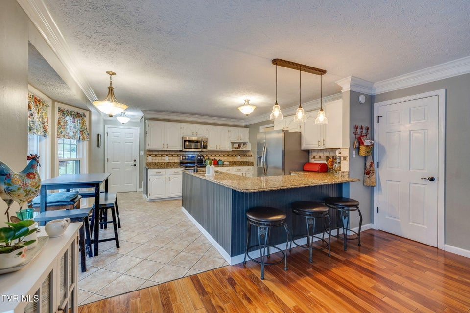 Photo #10: 507 Wakefield Court