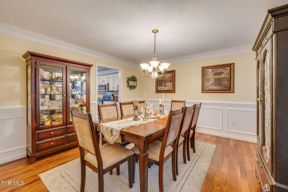 Photo #17: 507 Wakefield Court