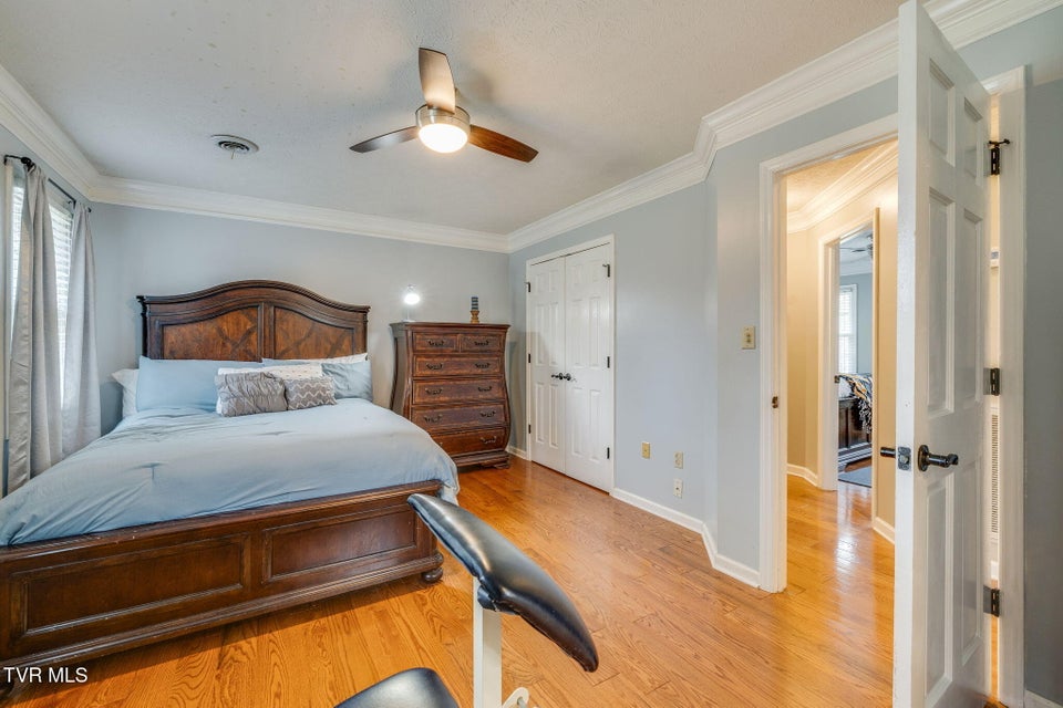 Photo #33: 507 Wakefield Court