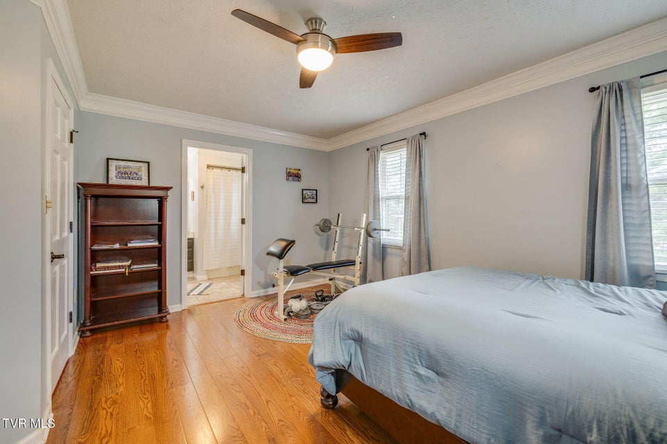 Photo #34: 507 Wakefield Court