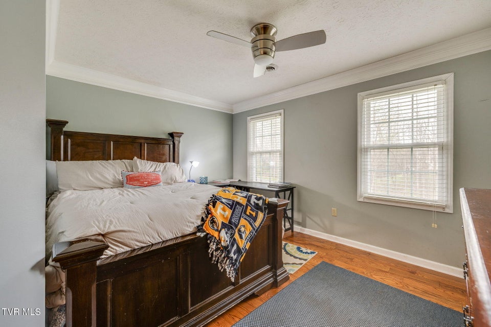 Photo #36: 507 Wakefield Court