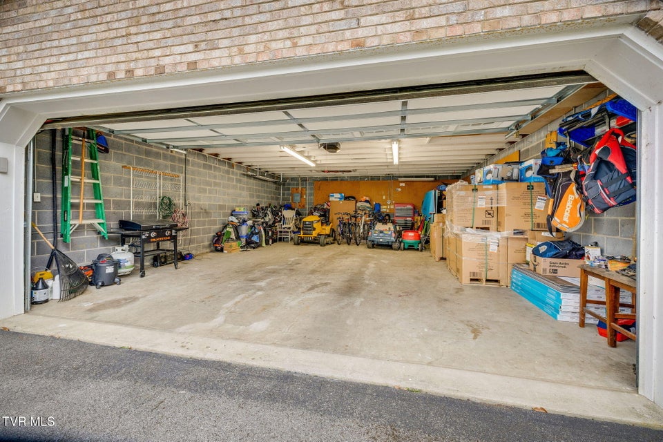 Photo #47: 507 Wakefield Court