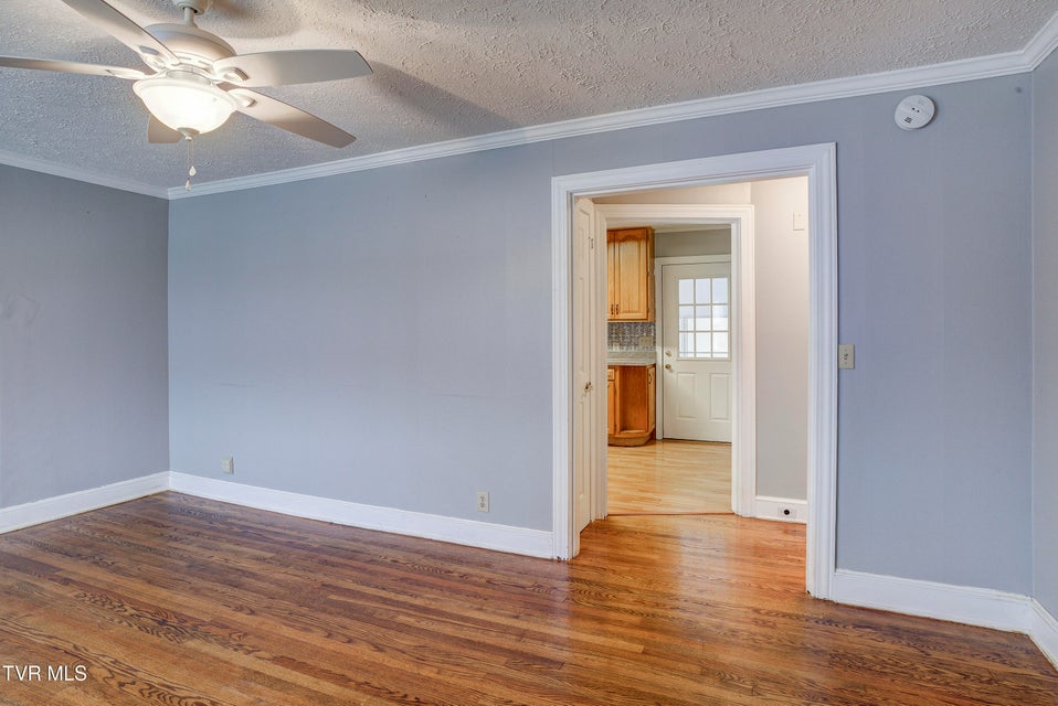 Photo #7: 1208 Robinhood Road