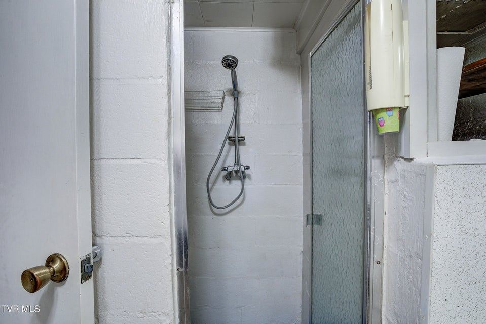 Photo #42: 1208 Robinhood Road