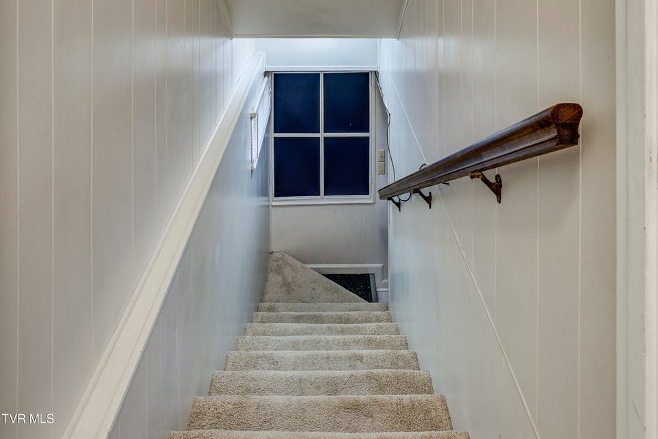 Photo #34: 1208 Robinhood Road