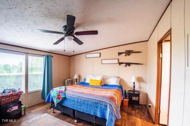 Photo #10: 1029 Red Bud Lane