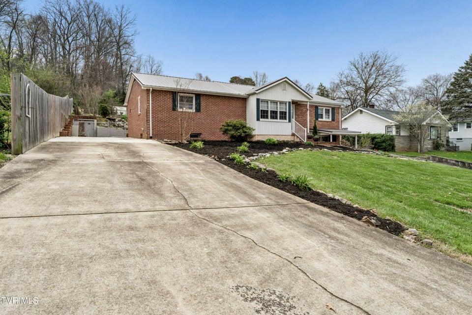 Photo #55: 1208 Robinhood Road