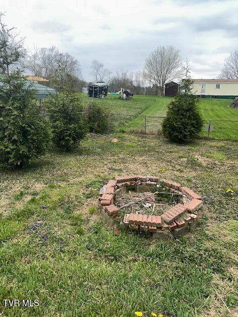 Photo #4: 1936 Darnell Drive