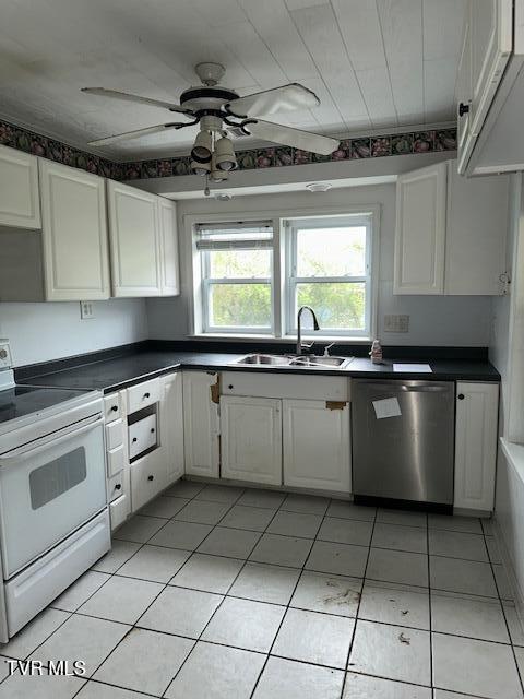 Photo #18: 1936 Darnell Drive