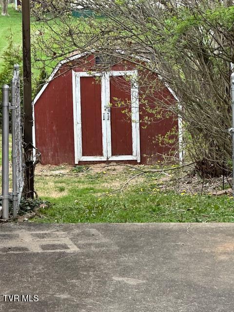 Photo #23: 1936 Darnell Drive