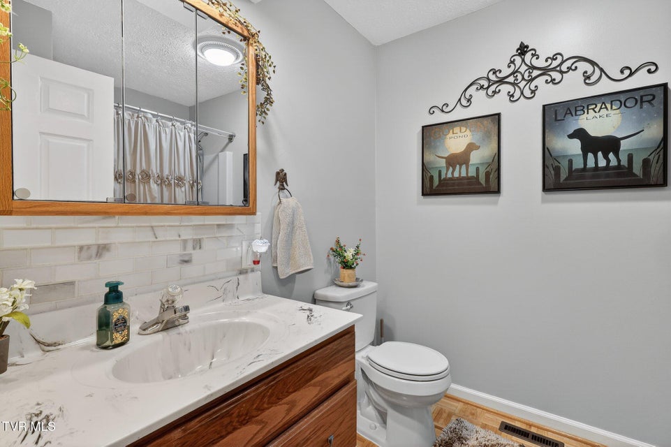 Photo #10: 12138 Dettor Road