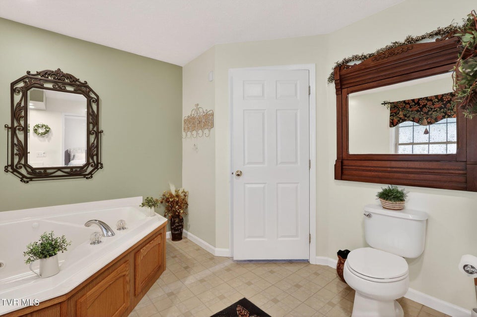 Photo #15: 12138 Dettor Road