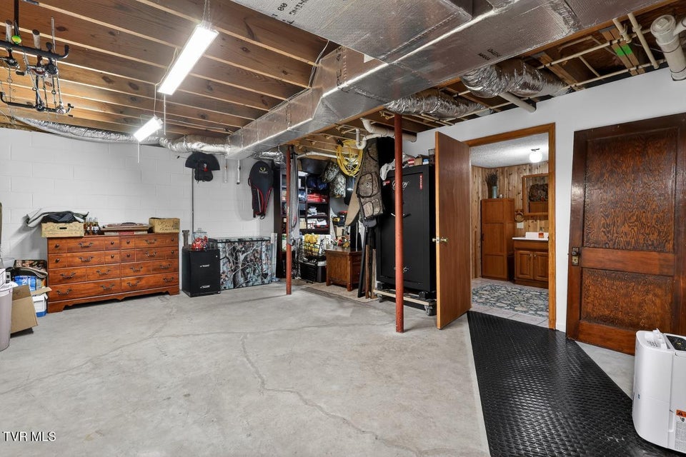 Photo #28: 12138 Dettor Road