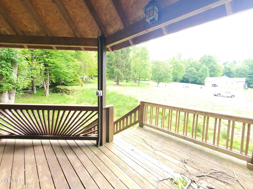 Photo #30: 206 Toms Creek Drive