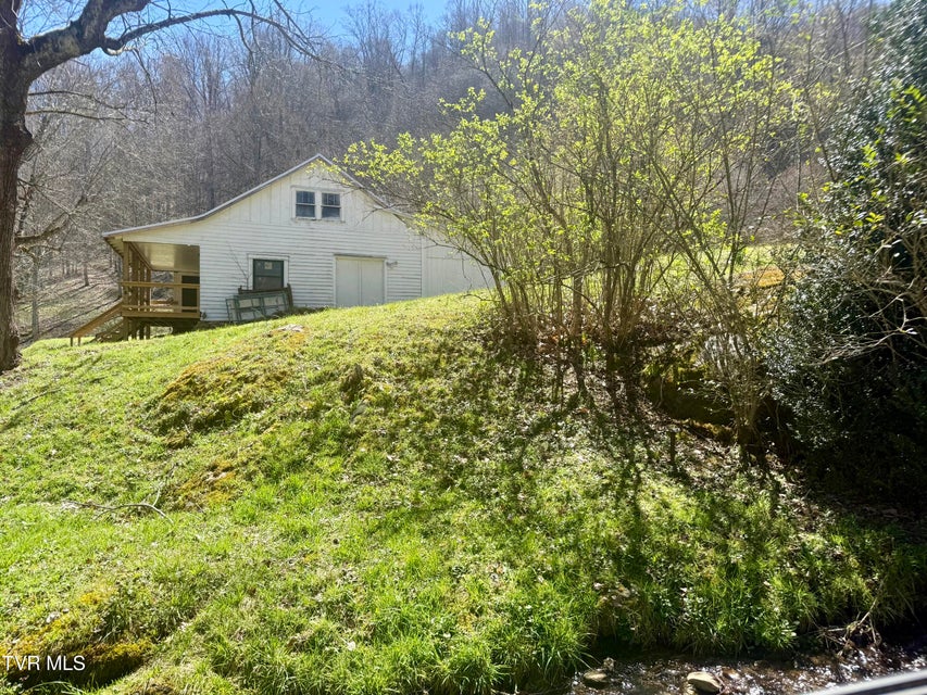 Photo #50: 111 Doty Road