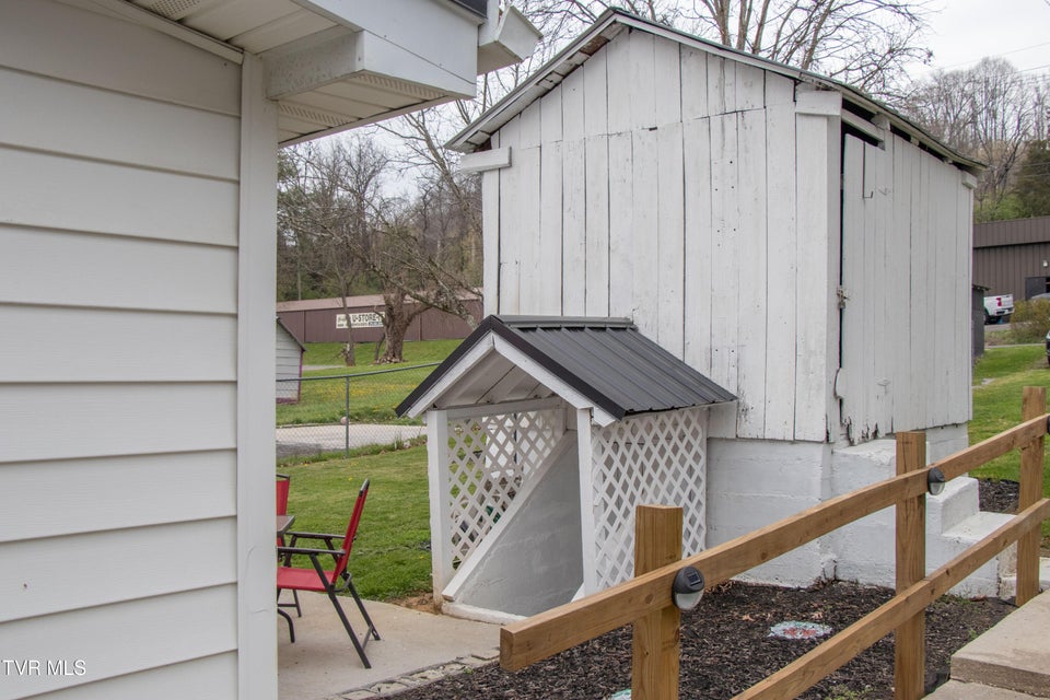 Photo #6: 1826 Pittstown Road