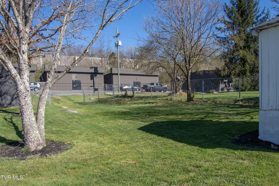 Photo #12: 1826 Pittstown Road