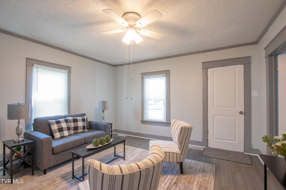 Photo #29: 1826 Pittstown Road