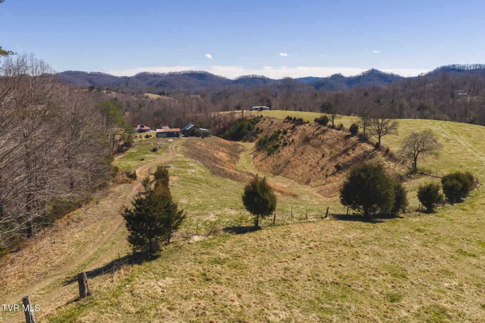 Photo #21: 179 Sutton Hollow Road