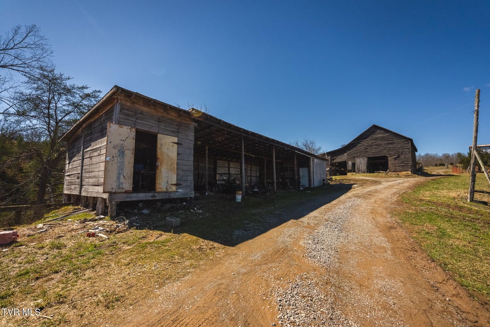 Photo #42: 179 Sutton Hollow Road