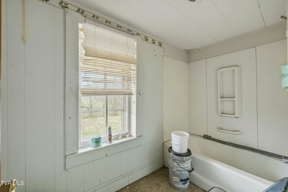 Photo #31: 465 Clear Creek Road