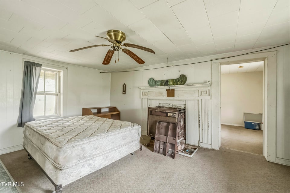 Photo #34: 465 Clear Creek Road