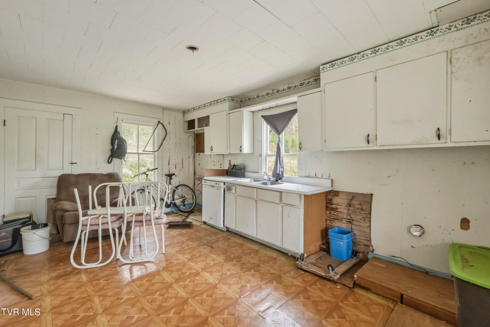 Photo #39: 465 Clear Creek Road