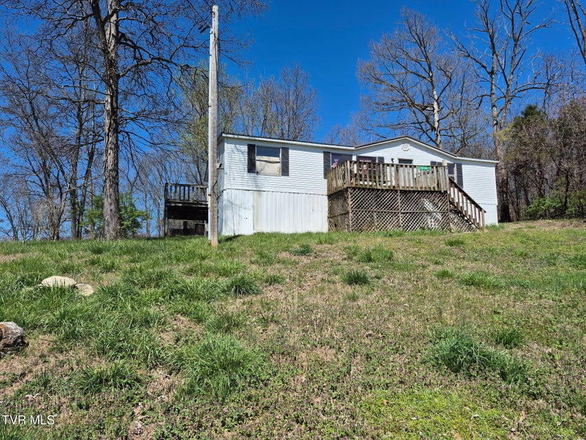 Photo #4: 550 Hartman Lane