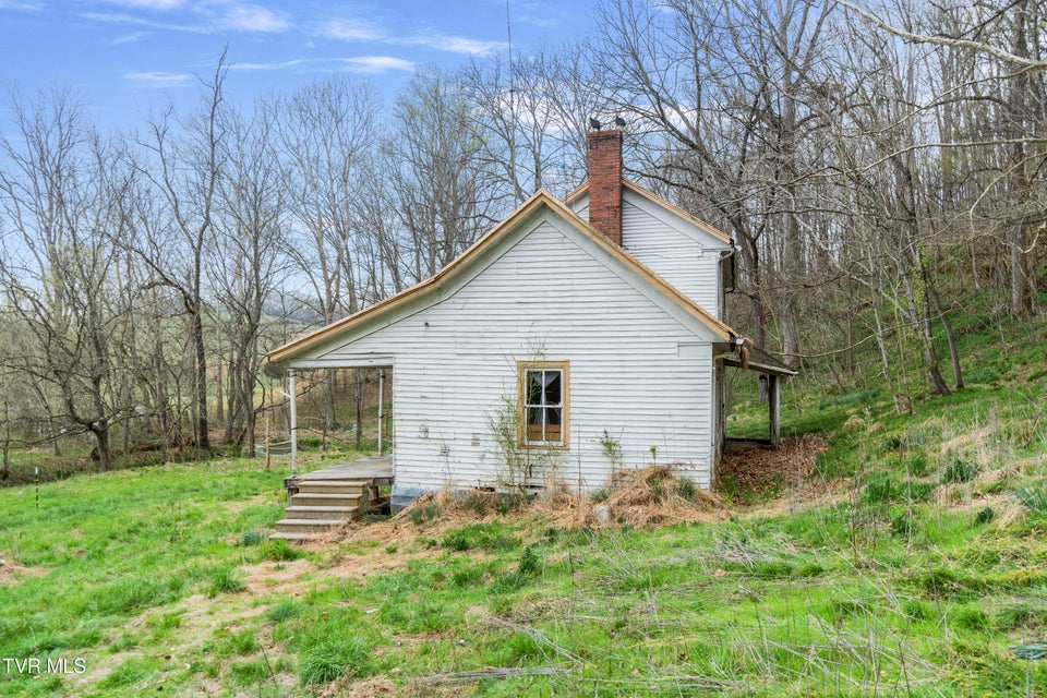 Photo #31: 465 Clear Creek Road