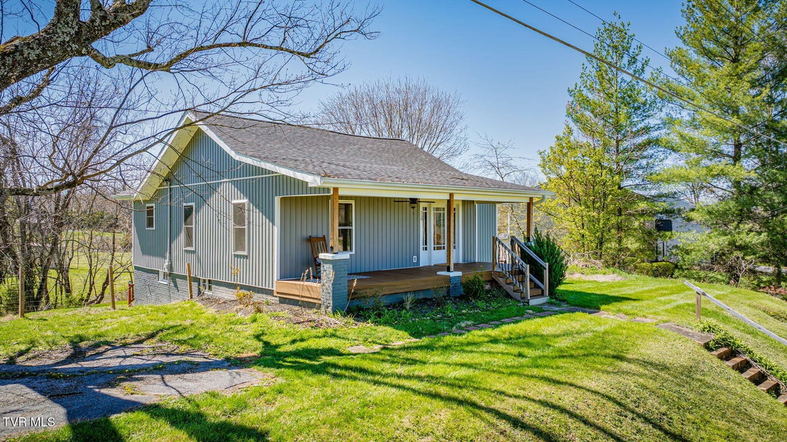 Photo #4: 258 Forest View Drive