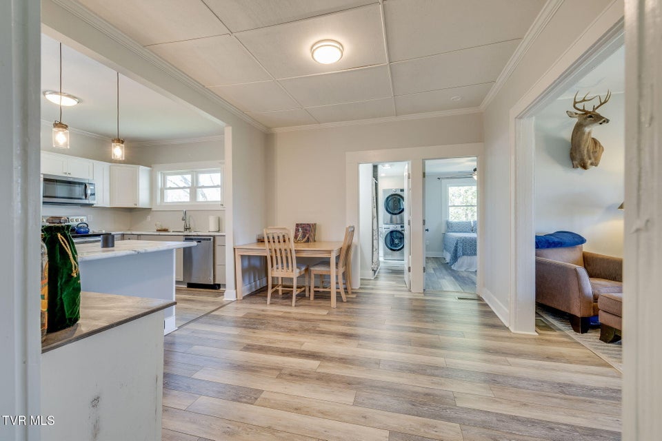 Photo #11: 258 Forest View Drive