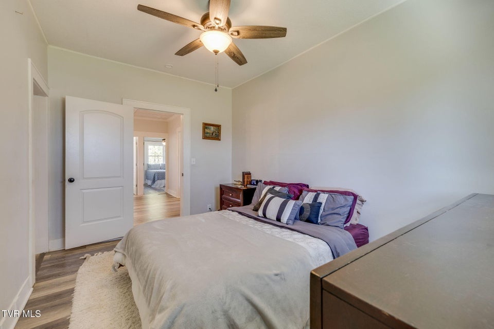 Photo #17: 258 Forest View Drive