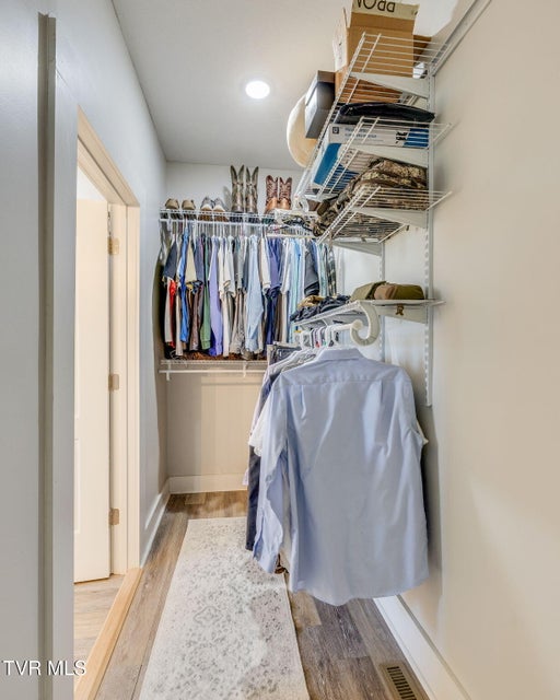 Photo #18: 258 Forest View Drive