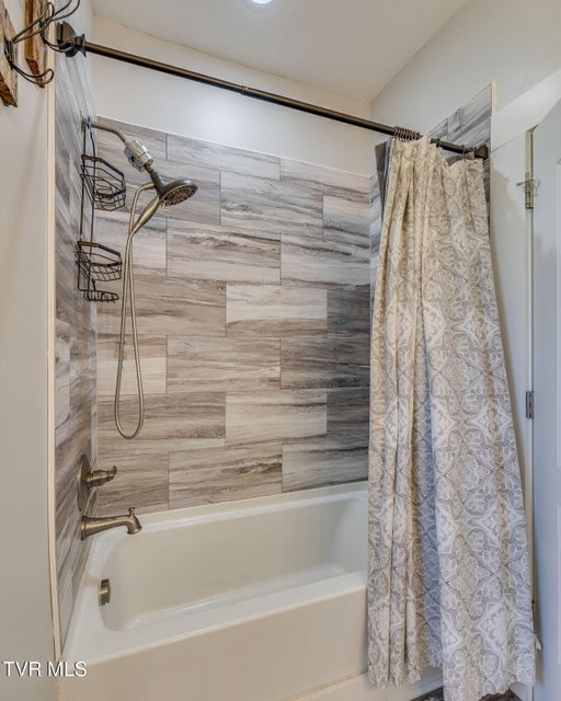 Photo #20: 258 Forest View Drive