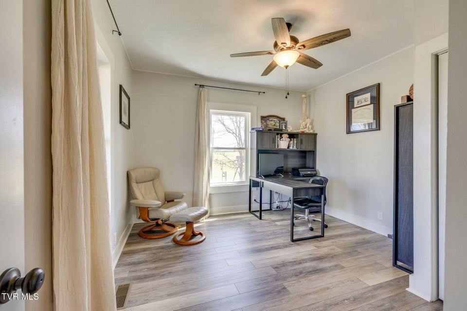 Photo #25: 258 Forest View Drive