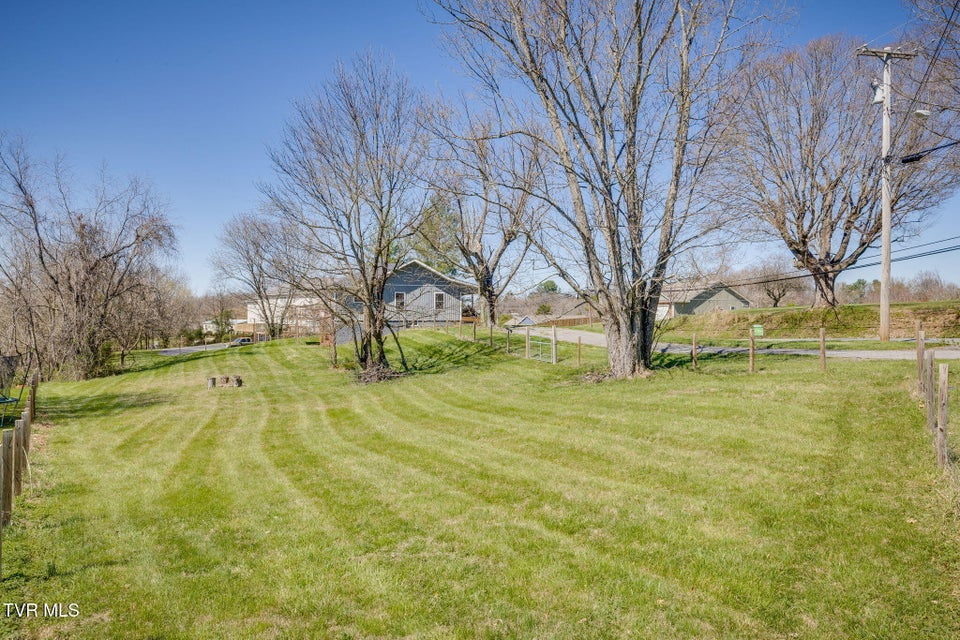 Photo #28: 258 Forest View Drive