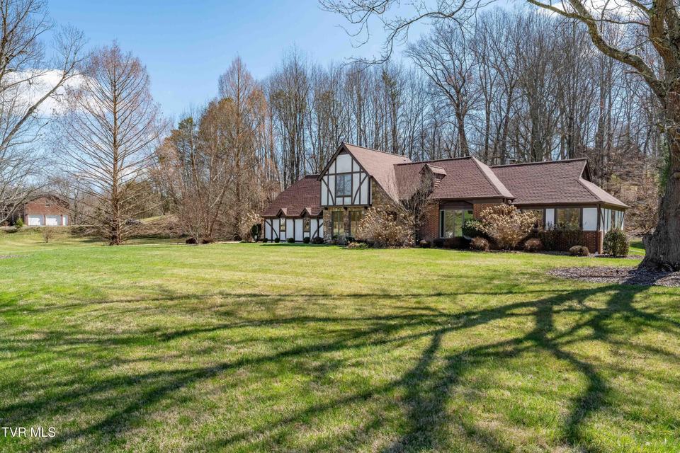 Photo #71: 746 Quail Hollow Drive