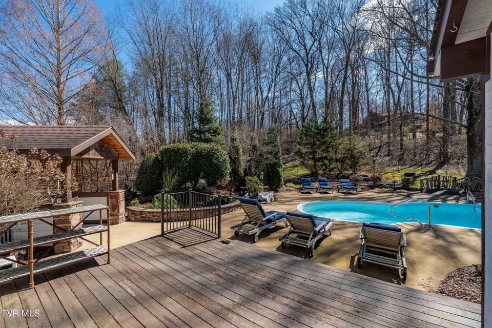 Photo #46: 746 Quail Hollow Drive