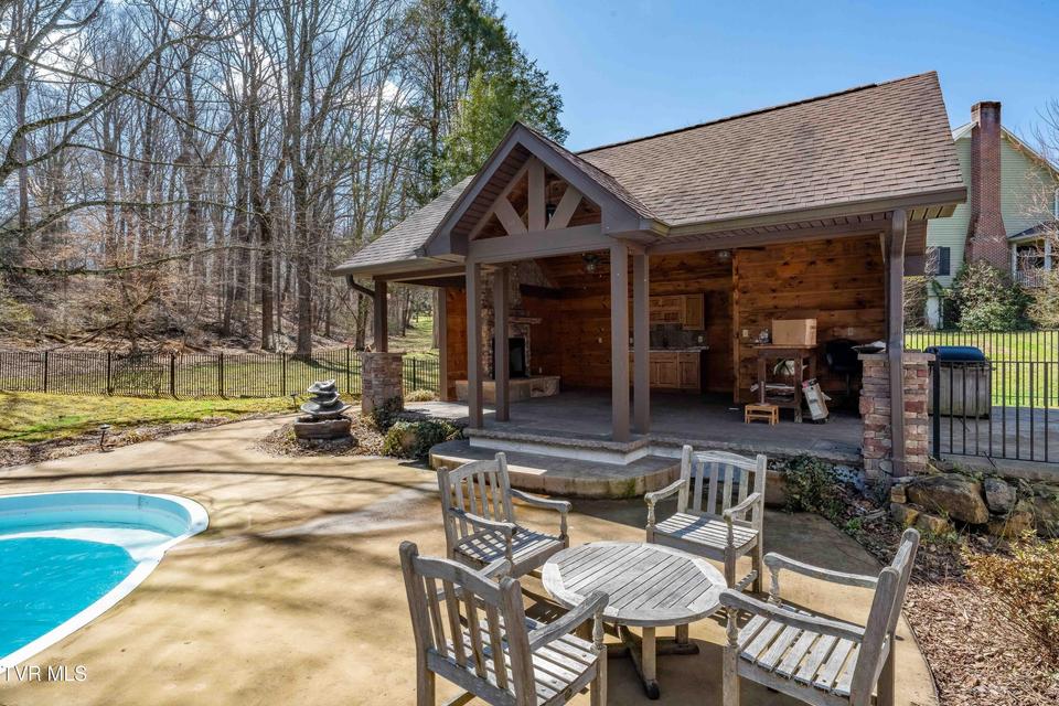 Photo #56: 746 Quail Hollow Drive