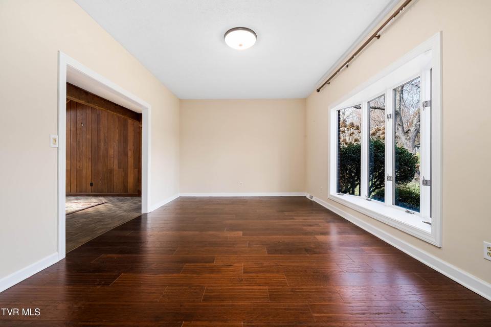 Photo #13: 746 Quail Hollow Drive