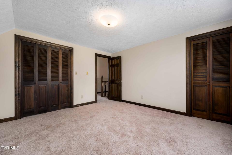 Photo #33: 746 Quail Hollow Drive