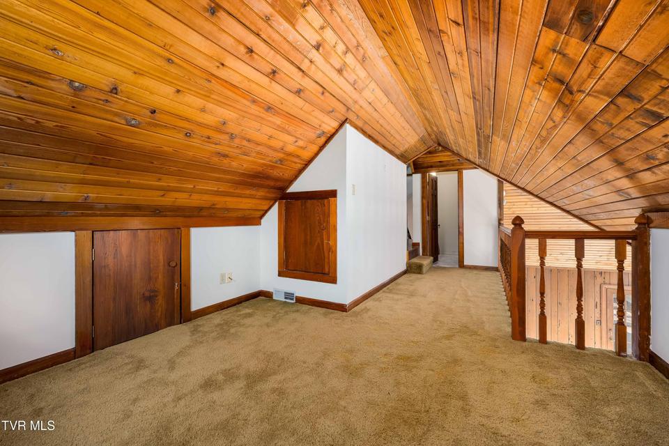 Photo #36: 746 Quail Hollow Drive