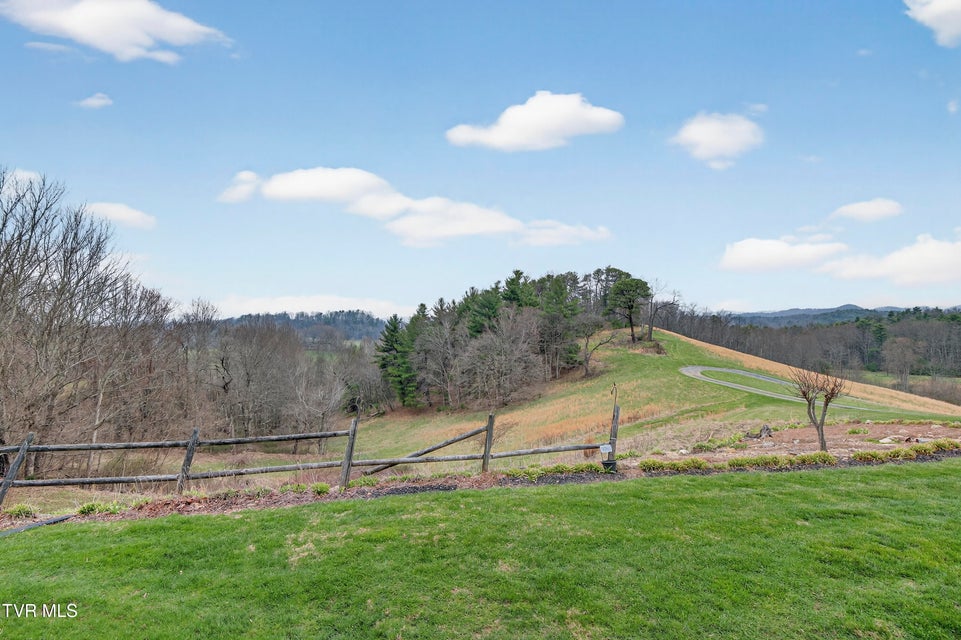 Photo #36: 329 Mill Creek Road