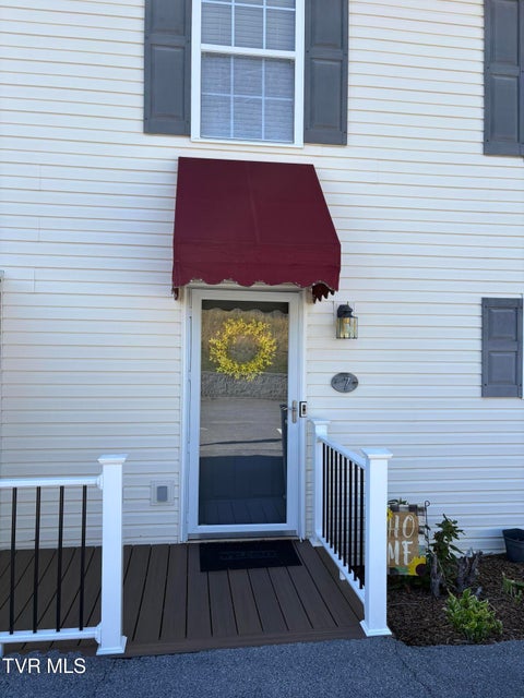 Photo #2: 2101 Cherokee Road