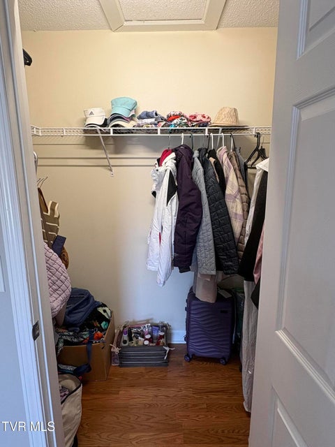 Photo #27: 2101 Cherokee Road