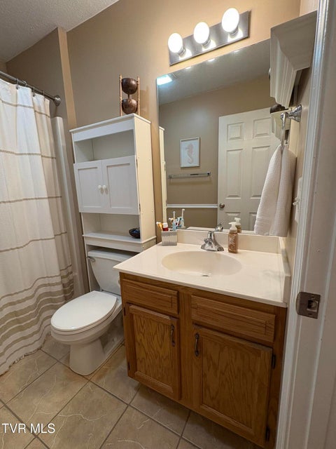 Photo #31: 2101 Cherokee Road